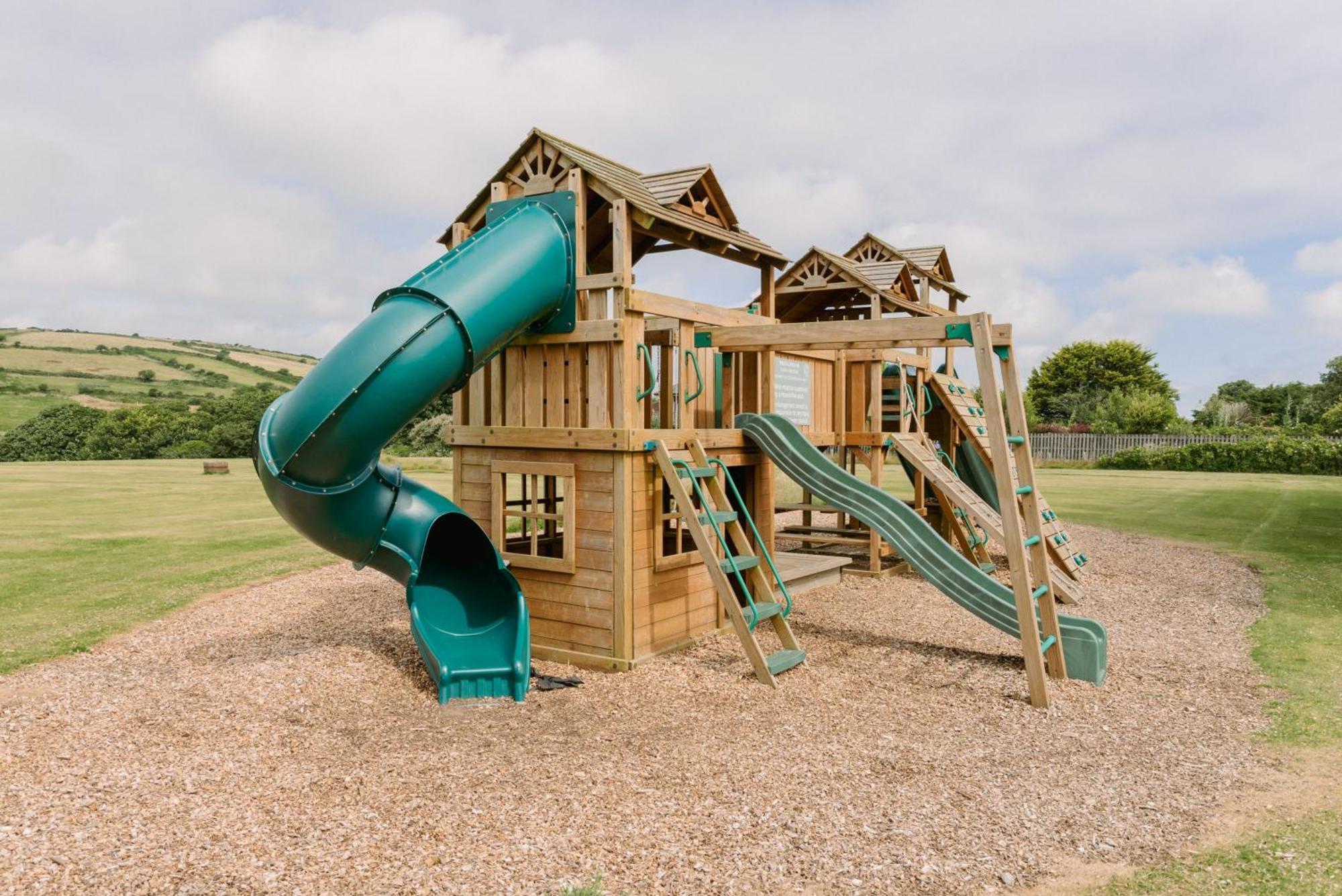 Penrose Lodge, הלסטון מראה חיצוני תמונה